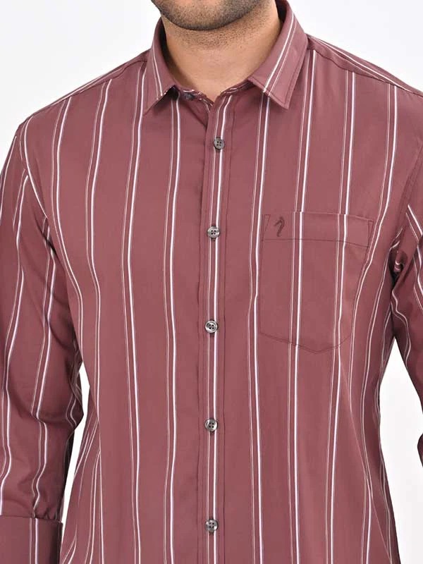 Indian Terrain Men's Regular Fit Full Sleeve Striped Maroon Shirt
